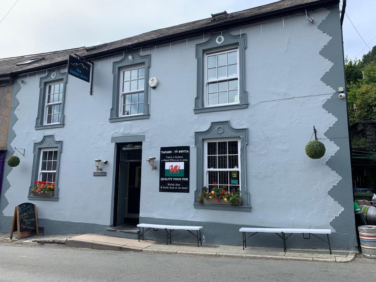 مبيت وإفطار ماتشينليث The Slaters Arms Corris المظهر الخارجي الصورة